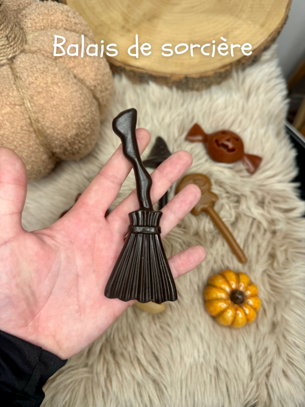 friandise à mâcher mastication halloween chien poulet citrouille balais fantôme tête de mort